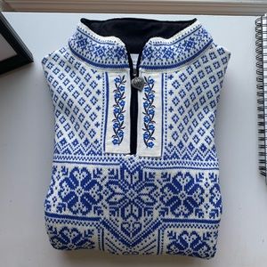 Brand new Dale of Norway.